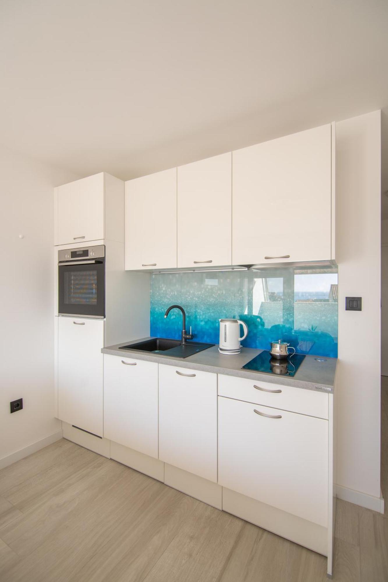 Apartments Nona Draga コミジャ 部屋 写真